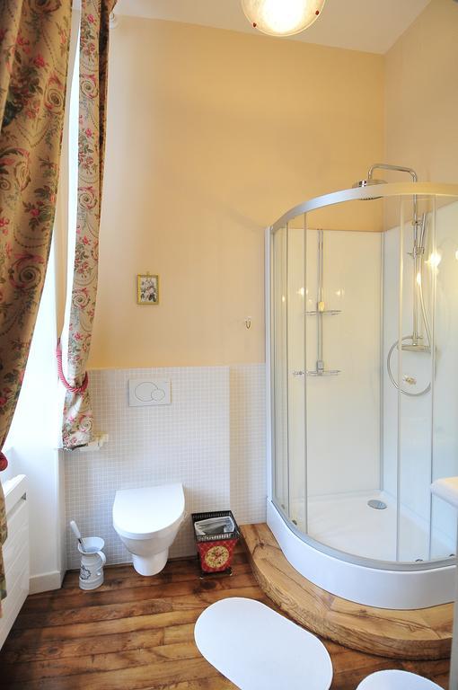 Bed and Breakfast La Demeure D'Aglae Villeneuve-sur-Allier Zimmer foto
