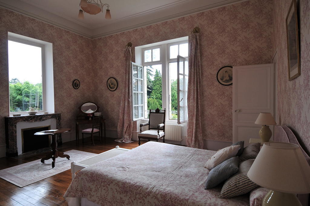 Bed and Breakfast La Demeure D'Aglae Villeneuve-sur-Allier Zimmer foto